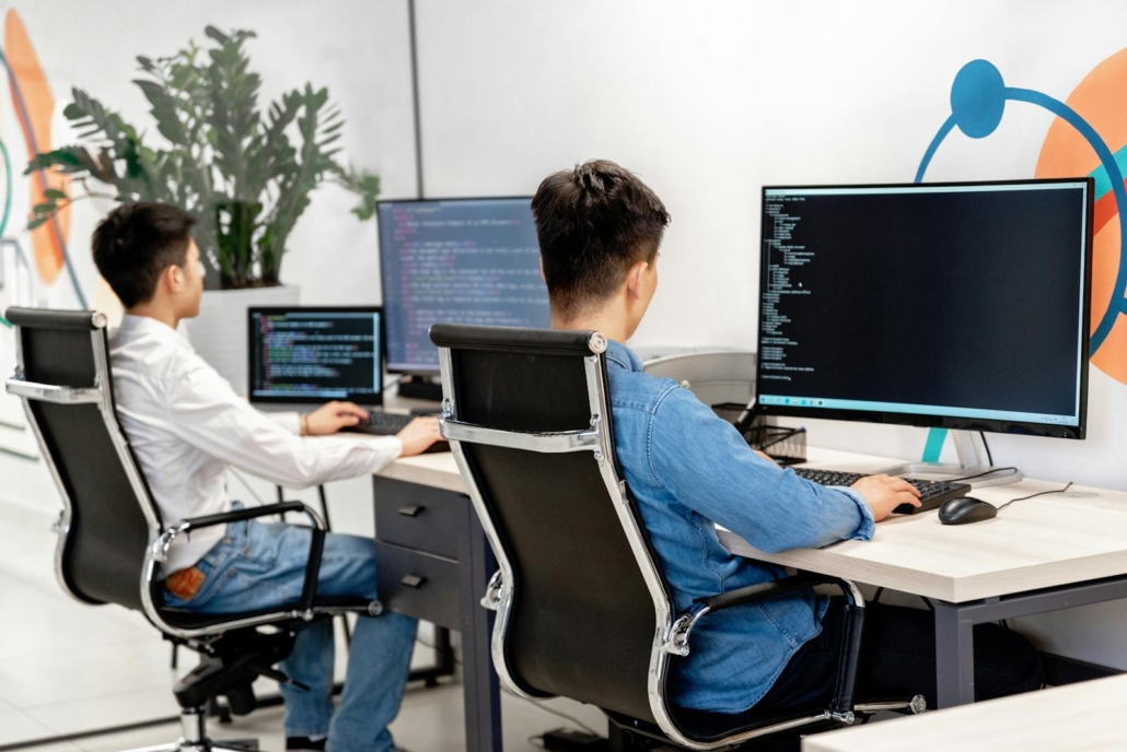 Cloud Optimization for Enterprises: Boosting Collaboration and Profitability - DysrupIT